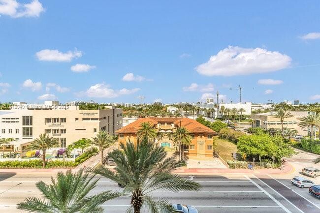 Building Photo - 9595 Collins Ave
