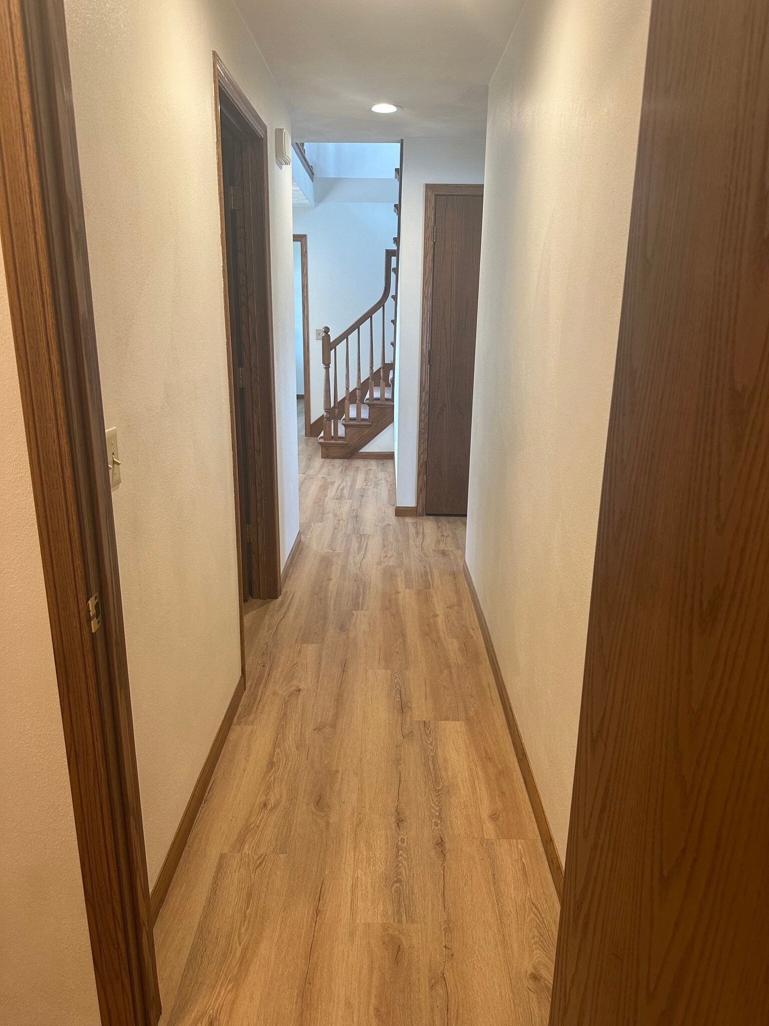 Building Photo - N511 Willowcrest Ct