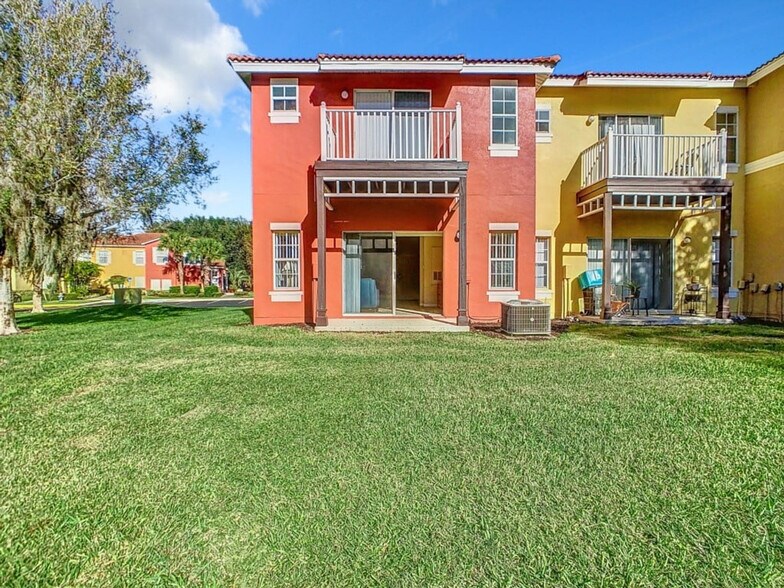 Building Photo - 8410 Blue Lagoon Dr