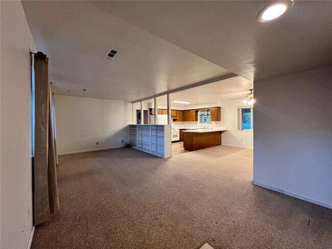 Building Photo - 1708 Theodore Dr