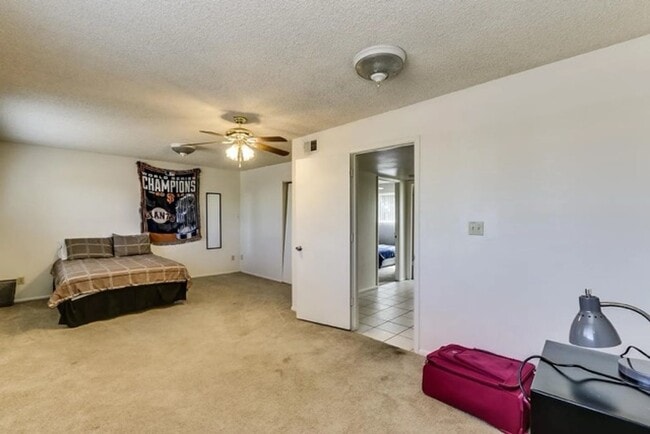 Building Photo - 5-Bed 3.5 Bath Tempe Home with Private Pool & Prime ASU Proximity