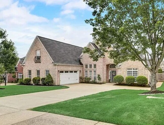 Building Photo - Spring Hill Gem! 3BR Home w/ Patio, Fire P...