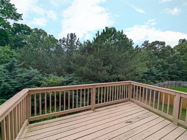 Building Photo - 1977 Preserve Creek Way