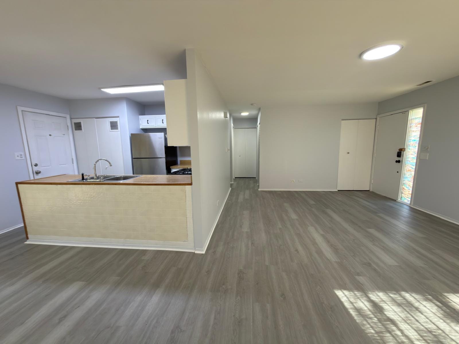 Building Photo - 1326 N Shadow Lake Ter