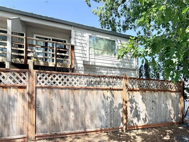 Building Photo - 13317 SW 17th St