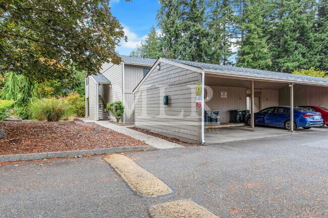 Building Photo - Modern Comfort in Tumwater – Renovated Upstairs End Unit with Move-In Specials!
