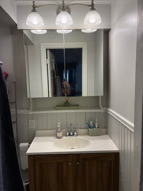 Bathroom - 34 Canfield Pl