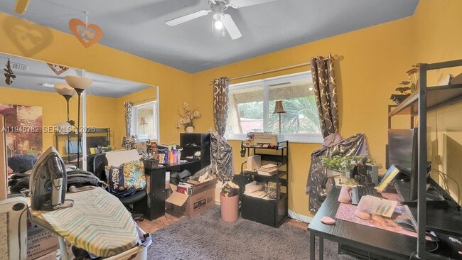 Building Photo - 6 Spinning Wheel Ln