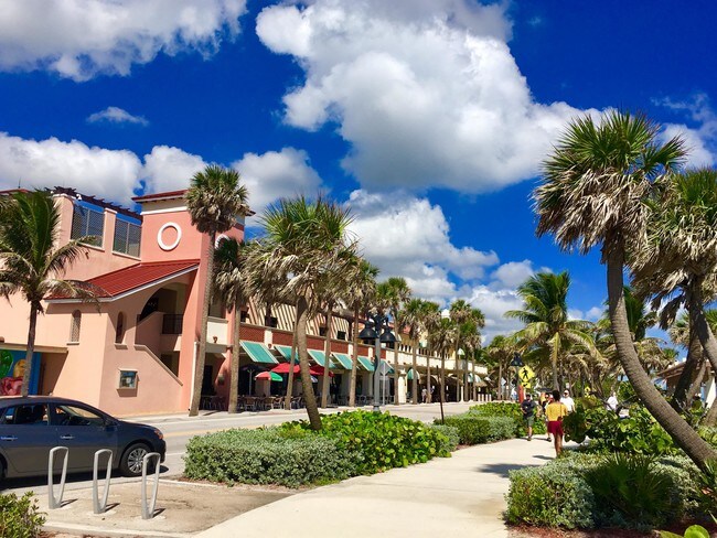 Building Photo - 4501 S Ocean Boulevard A7