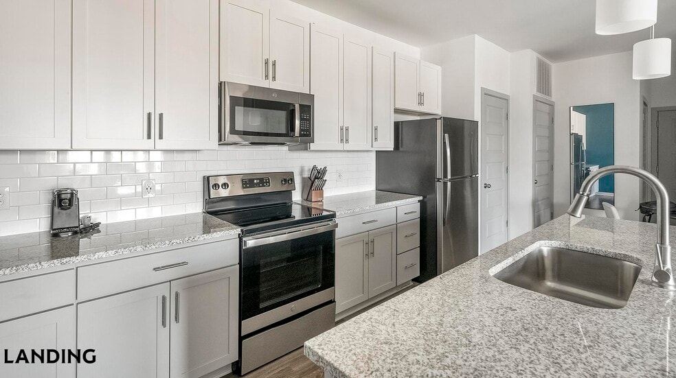 Building Photo - 100 Wildwood Ct