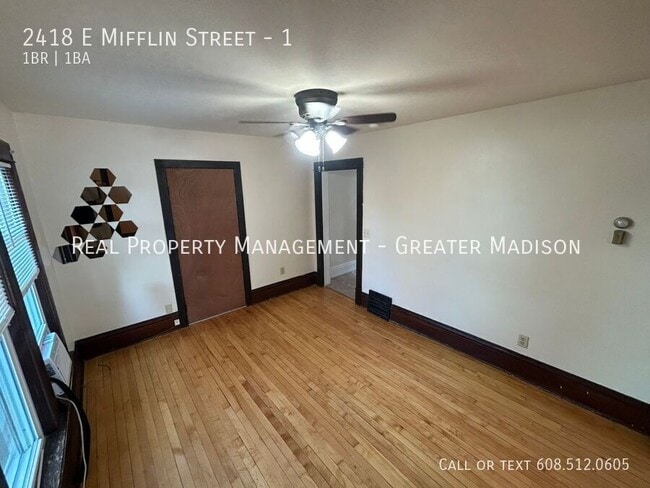 Building Photo - 2418 E Mifflin St