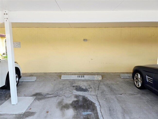 Building Photo - 1225 56th St W