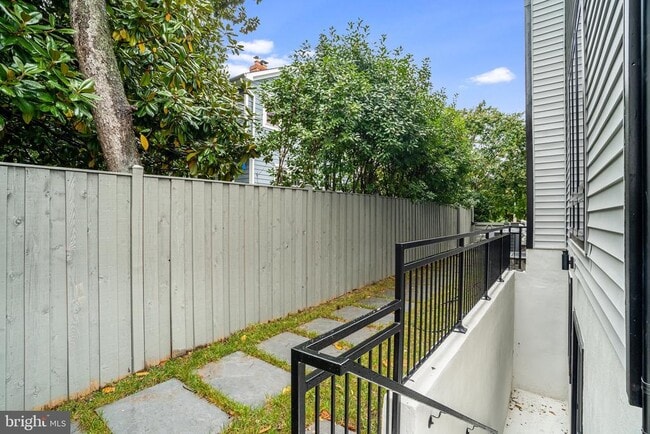 Building Photo - 3500 7th St N