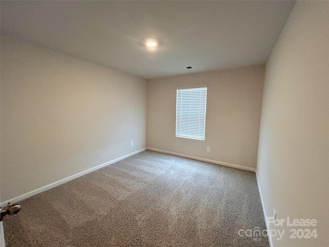 Building Photo - 430 Cedar Knoll Cir