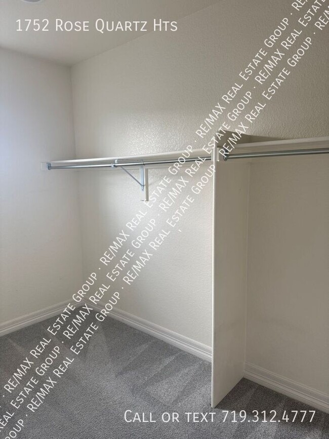 Building Photo - 1752 Rose Quartz Heights