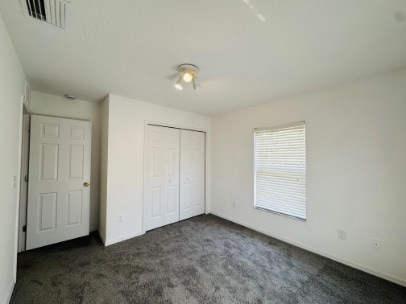 Building Photo - 203 Castlekeeper Pl