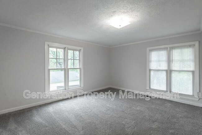 Building Photo - 103 Delray Ave