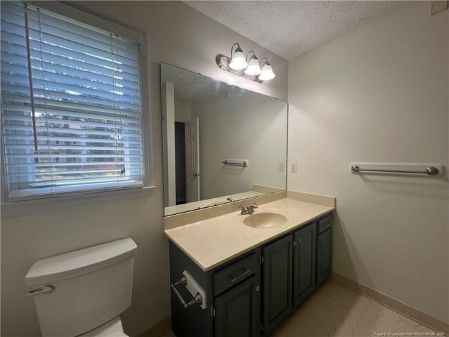 Building Photo - 5517 Kenmure Pl