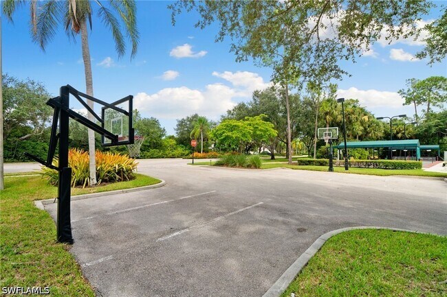 Building Photo - 5045 Cedar Springs Dr
