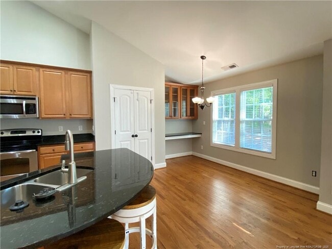 Building Photo - 185 Wood Run