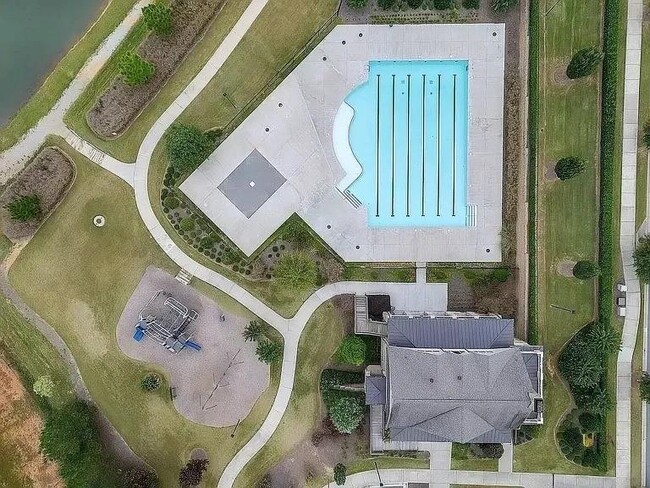 Building Photo - 4210 Essex Pond Wy