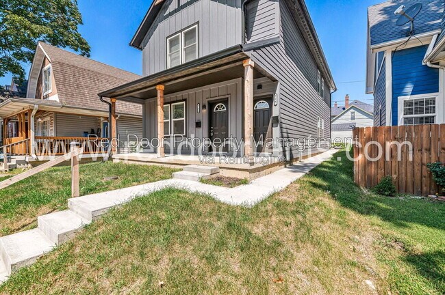 Building Photo - 728 Parkway Ave