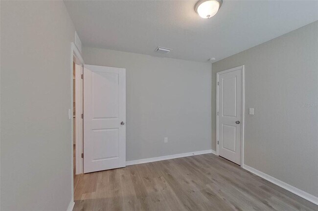 Building Photo - 9131 Aegean Cir