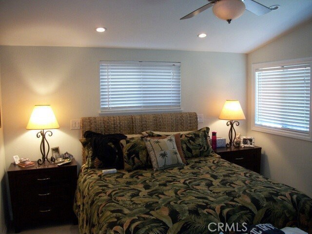 Building Photo - 302 Princeton Dr