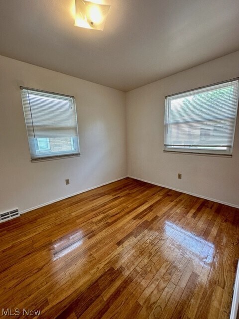 Building Photo - 1690 Liberty Dr