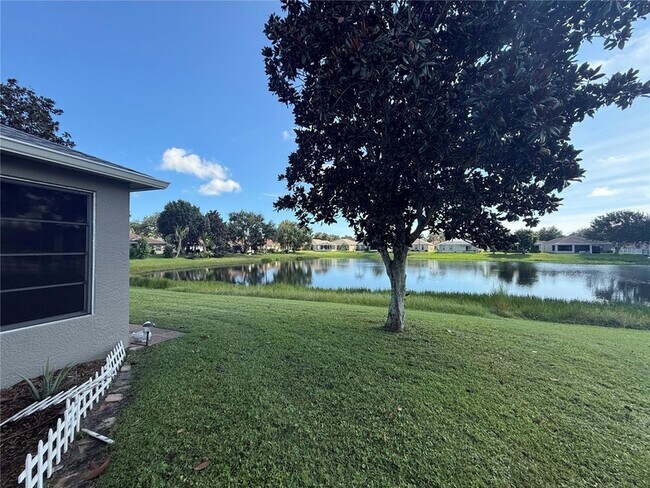 Building Photo - 501 Benton Dr