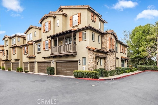 Building Photo - 100 Coral Rose