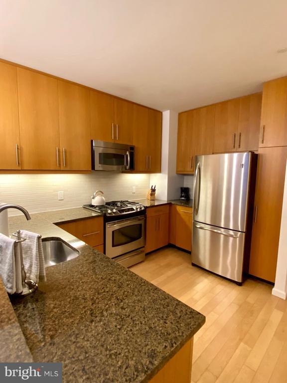 Building Photo - 1425 Locust St