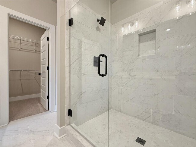 Building Photo - 5704 Urban Vlg Wy