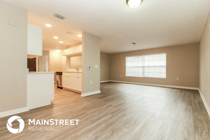 Building Photo - 7548 Anaheim Ave