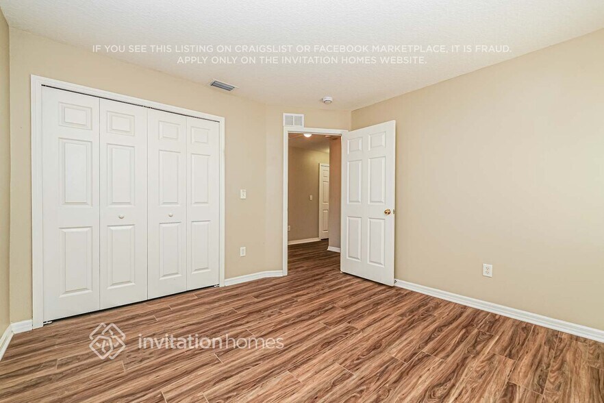 Building Photo - 6240 Crickethollow Dr