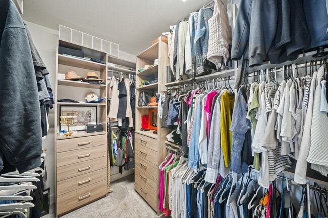 Building Photo - 10936 Keaton Landing Dr