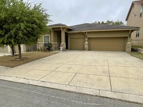 Building Photo - 2826 Winter Gorge