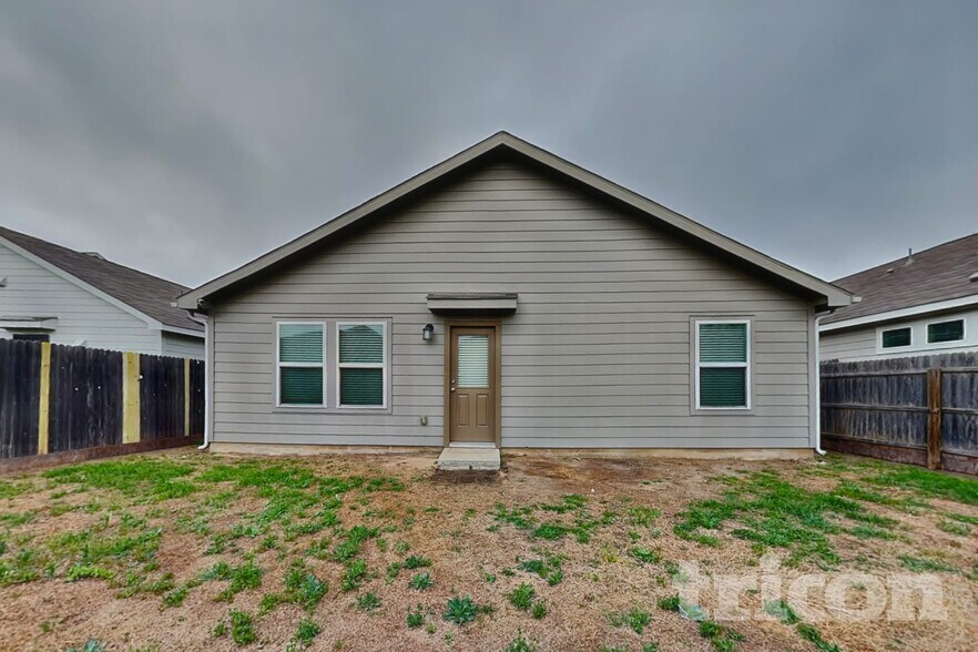 Building Photo - 9727 Marbach Hl