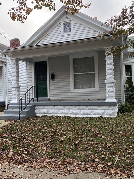 Building Photo - 1911 Bonnycastle Ave