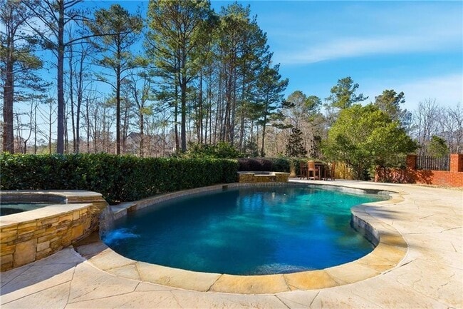 Building Photo - 6335 Howell Cobb Ct