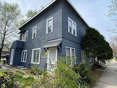 Building Photo - 2550 Jefferson St NE