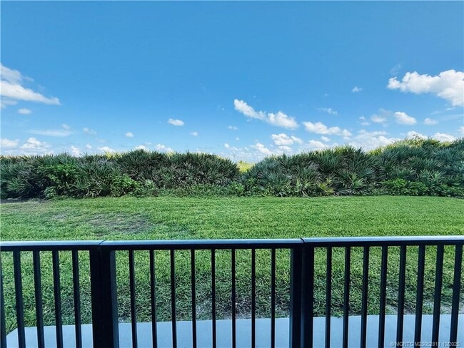 Building Photo - 9400 S Ocean Dr