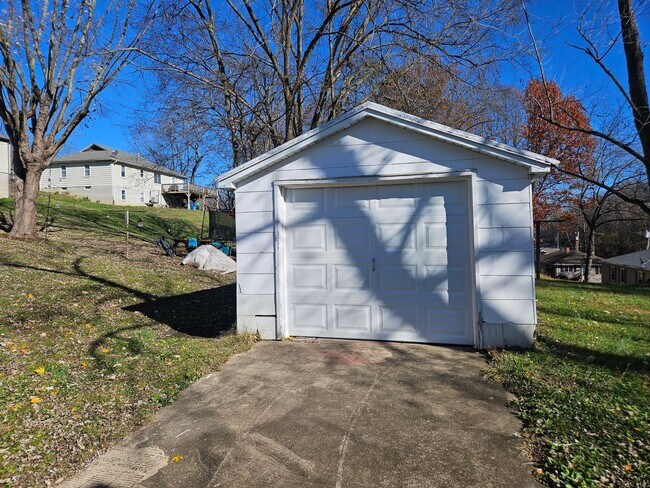Building Photo - Single Family Rental Home - 3BR-1BA - New Haven MO 63068