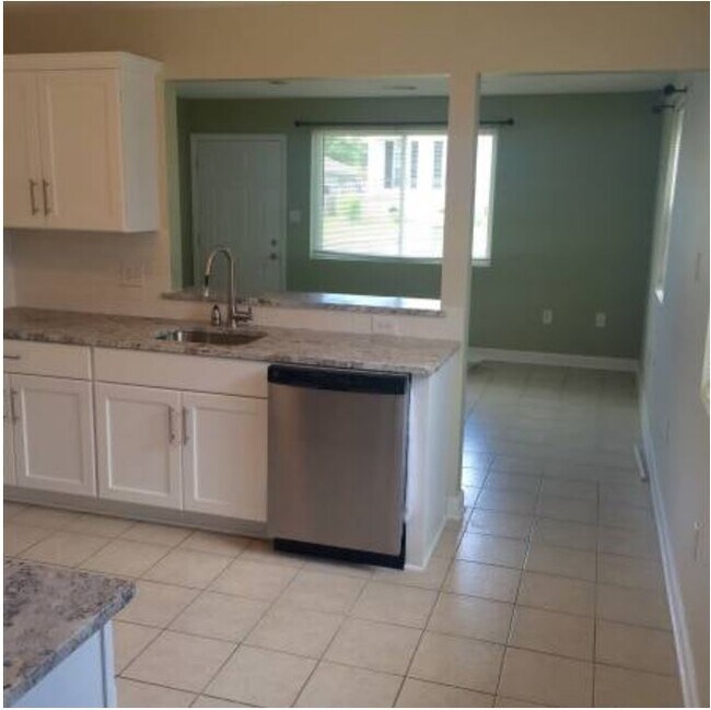 Stainless steel appliances with pantry - 7121 Marshal Foch St