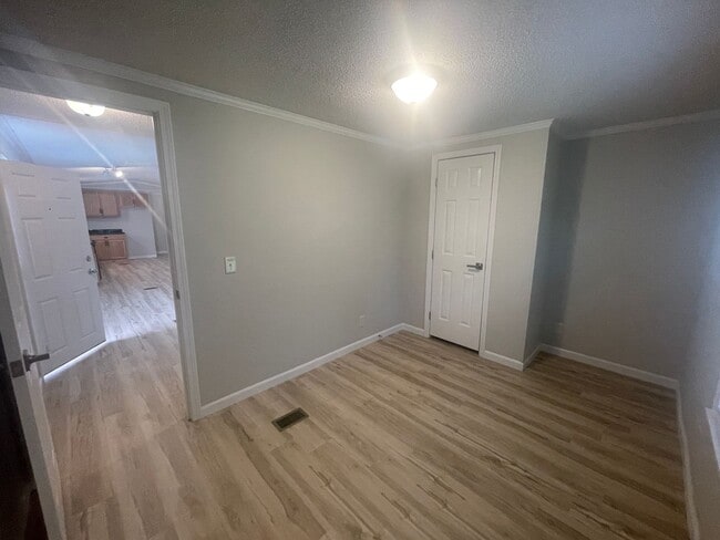 Building Photo - Home Available in Stedman