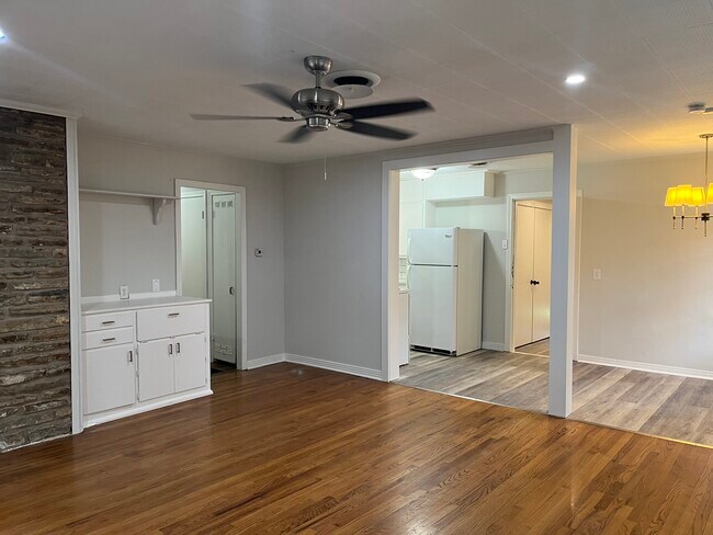 Living room - 125 S Milton St