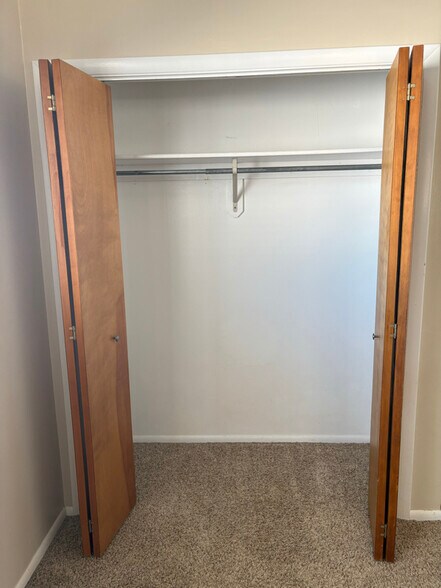 Building Photo - 1317 S 400 E