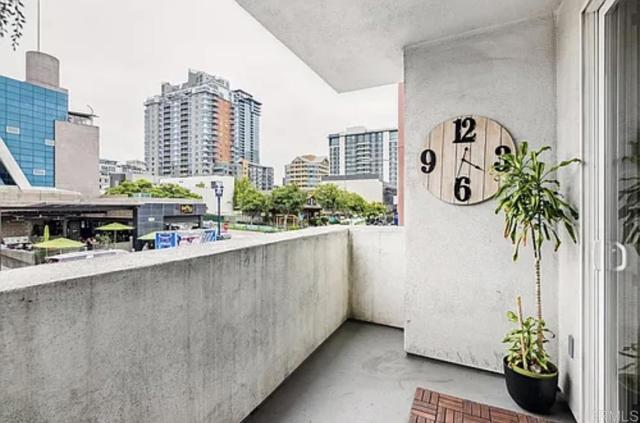 Building Photo - 1601 India St