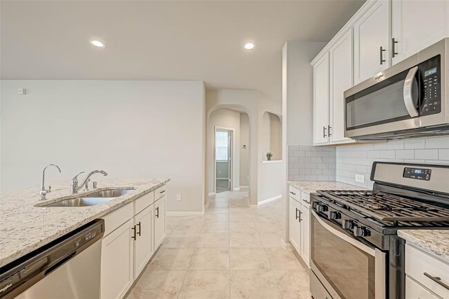 Building Photo - 24018 Corinaldo Ct