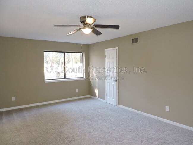 Building Photo - 654 Timber Ridge Rd